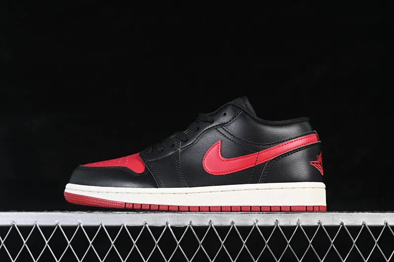 All categories Air Jordan Jordan series basketball shoes Air Jordan 1 Low Air Jordan 1 Low "Black And Red" AJ1 Joe 1 black and red low-top basketball shoes DC0774-061